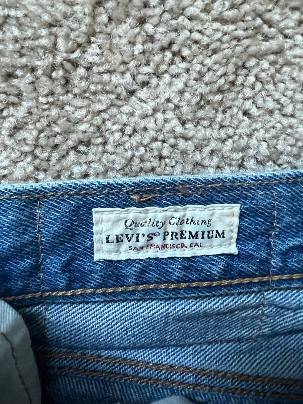 Levi’s 501 Classic Men's Blue Denim Jeans 34x36